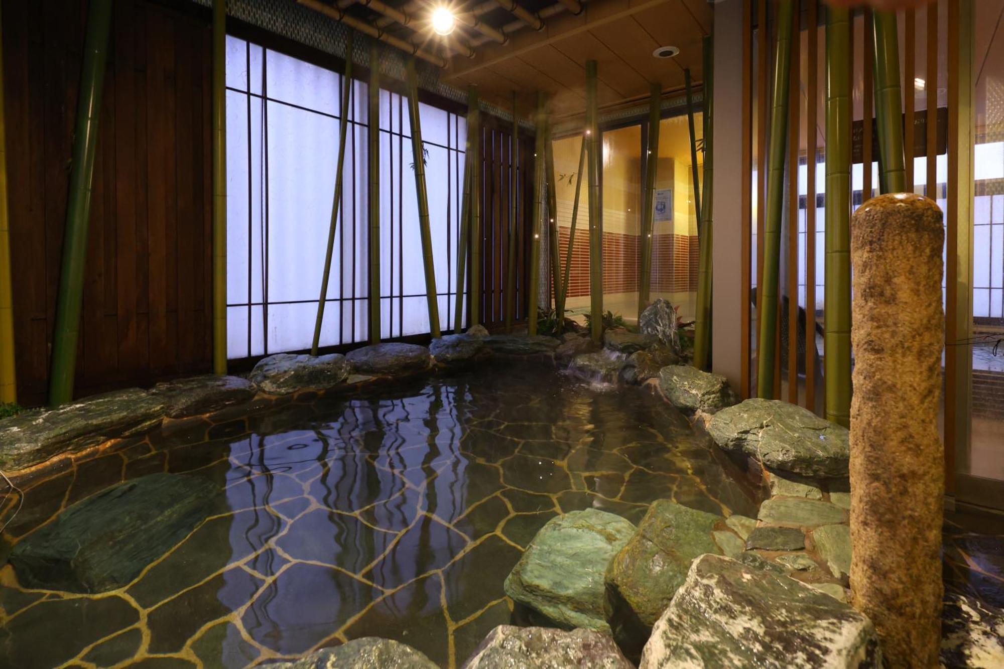 Dormy Premium Namba Natural Hot Spring 4* Osaka